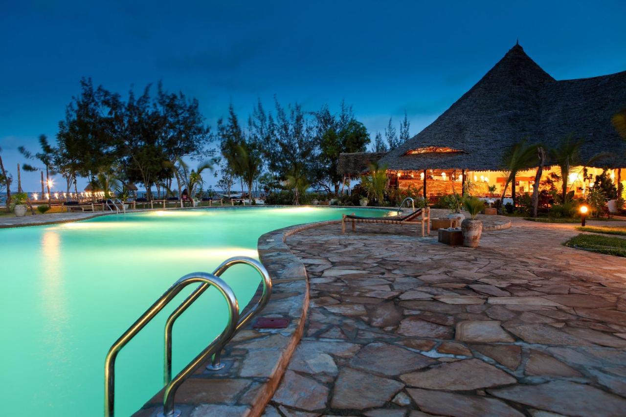 جامبياني فندق ومنتجع سبيايس آيلاند المظهر الخارجي الصورة